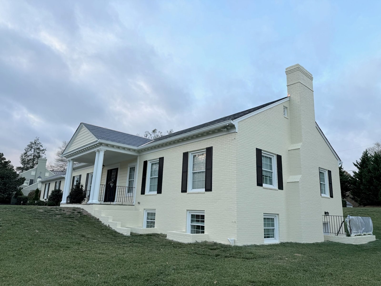 Get Your Home Summer-Ready with Professional Exterior Painting